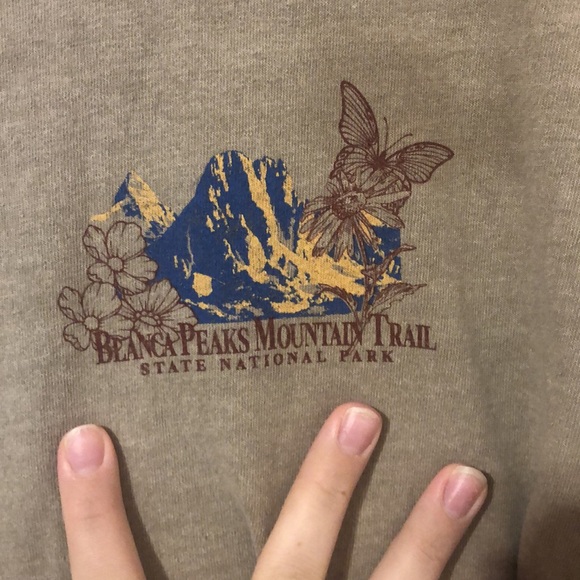 NWOT BDG ( Urban Outfitters) oversized graphic tee - Picture 2 of 4